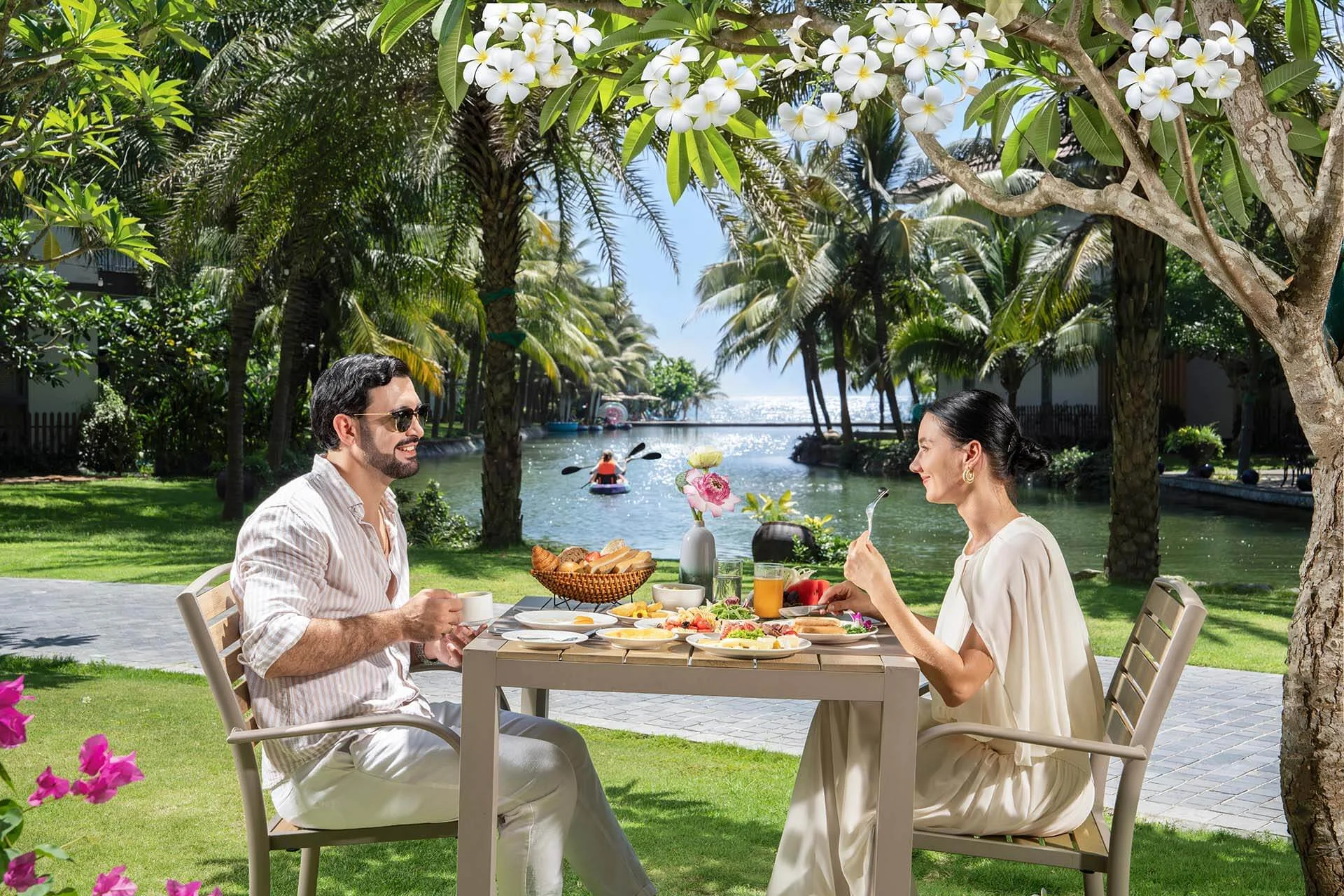 KOI Danang Resort | Aqua Vista Restaurant