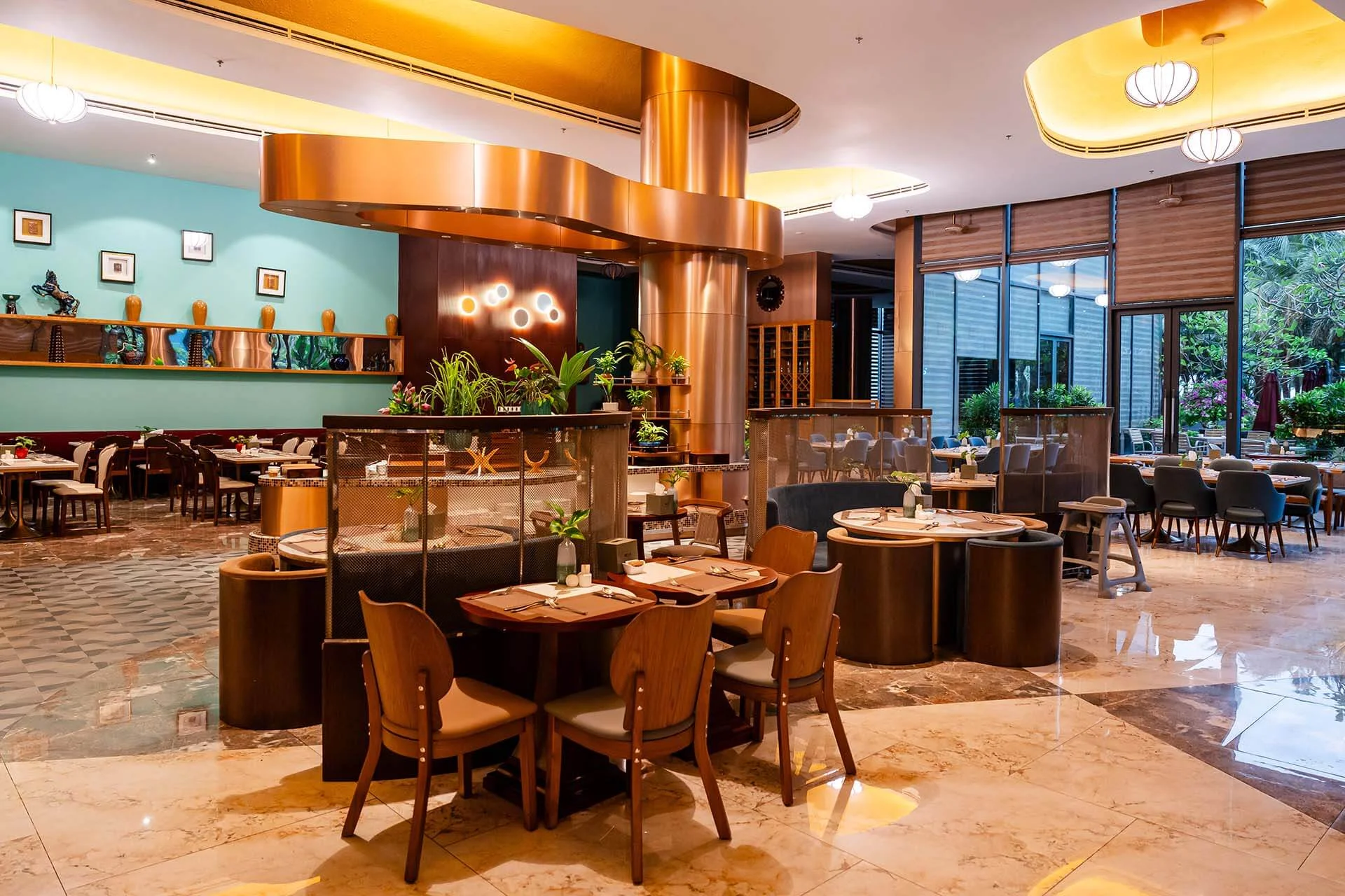 KOI Danang Resort | Aqua Vista Restaurant