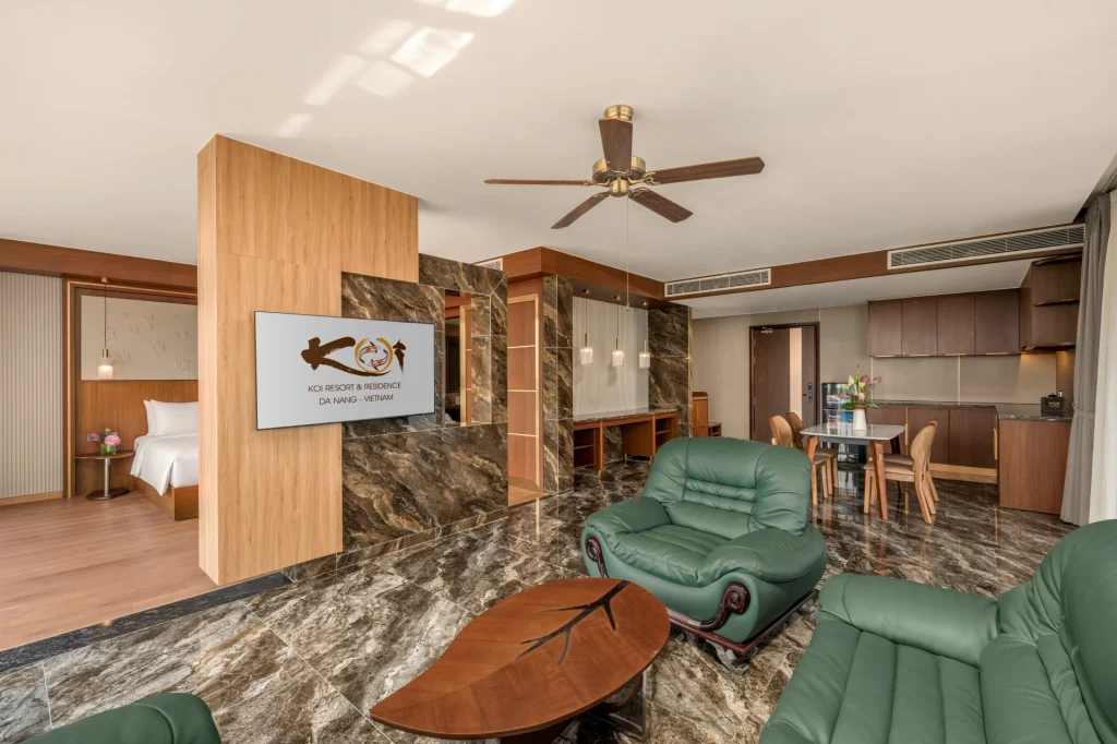 Mountain Horizon Suite (2)