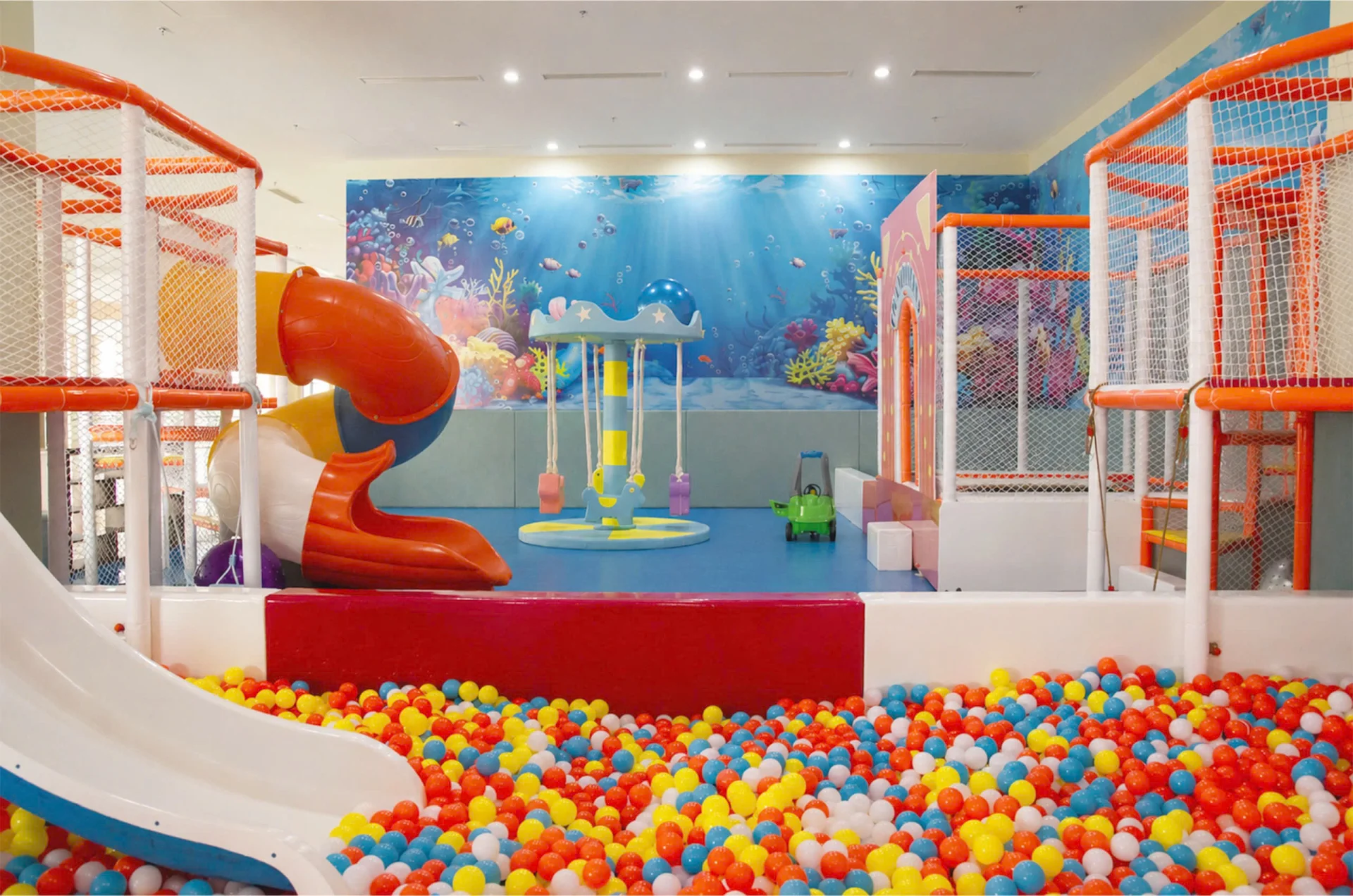 Kid Club (1)