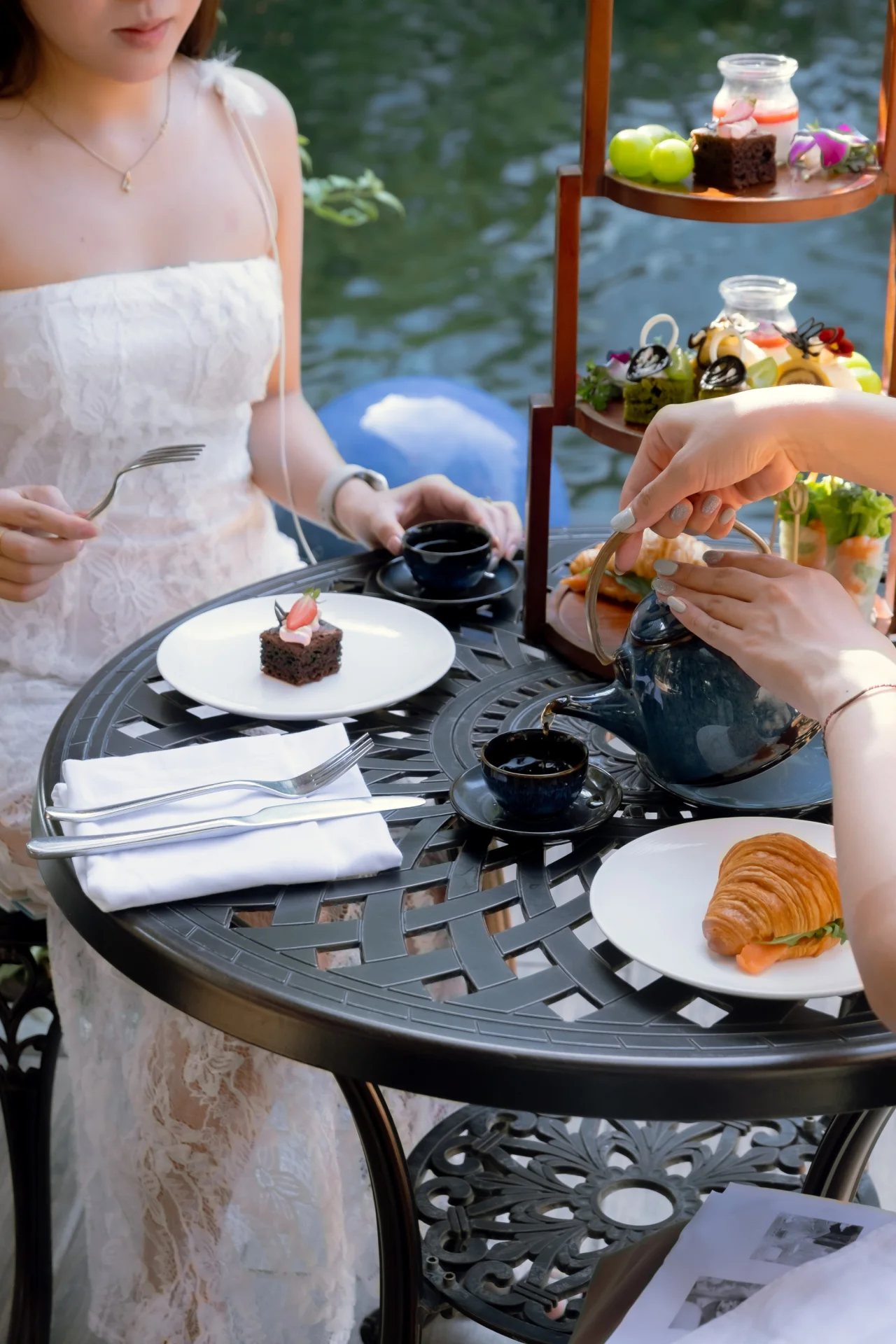 Afternoon Tea at KOI - Mừng ngày Phụ nữ Việt Nam (2)